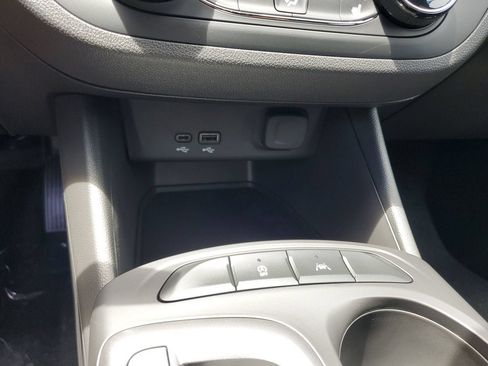 New 2026 Buick Envista Sport Touring w/ Convenience I Package FWD image 23