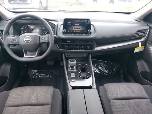 New 2026 Nissan Rogue SV image 31