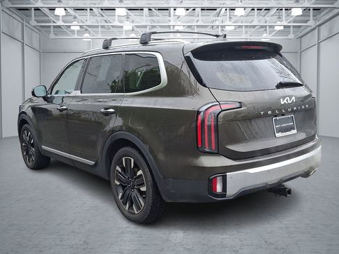 Used 2023 Kia Telluride SX Prestige image 3