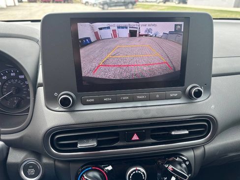 Used 2023 Hyundai Kona SEL AWD/4WD image 10