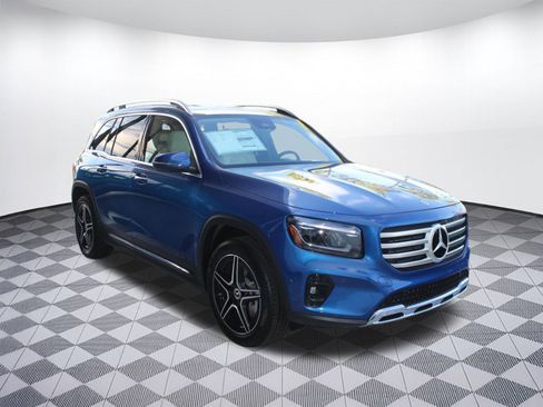 New 2026 Mercedes-Benz GLB 250 image 7