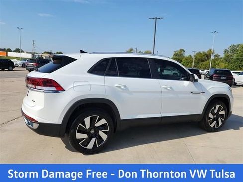 New 2026 Volkswagen Atlas Cross Sport SE AWD/4WD image 2