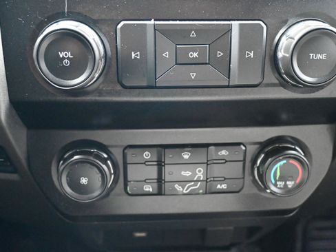 Used 2019 Ford F350 XL w/ Power Equipment Group image 27