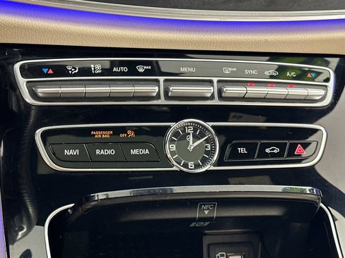 Used 2017 Mercedes-Benz E 300 image 26