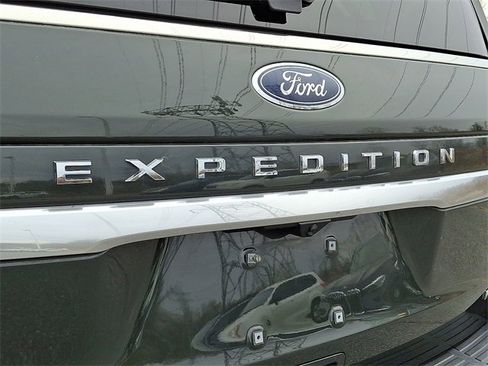 Used 2022 Ford Expedition Max Platinum image 30