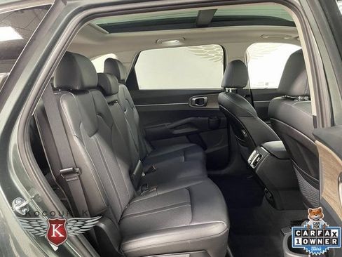 Used 2023 Kia Sorento S w/ Panoramic Sunroof Package AWD/4WD image 23
