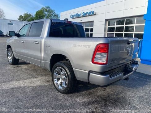 Used 2022 RAM 1500 Big Horn AWD/4WD image 3