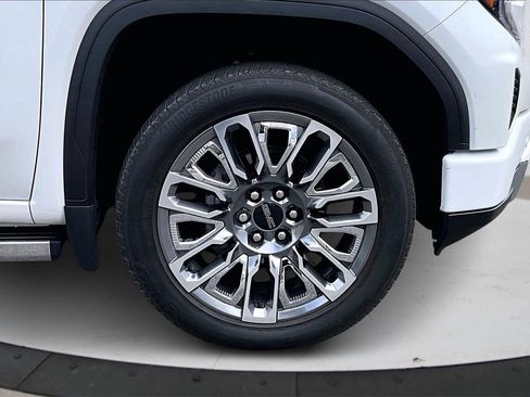 Used 2023 GMC Sierra 1500 Denali Ultimate image 35