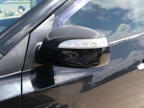 Used 2013 Hyundai Tucson Limited w/ Premium Pkg image 12