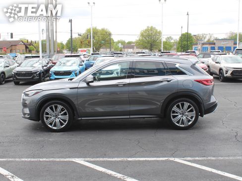 Used 2022 INFINITI QX50 Sensory AWD/4WD image 7