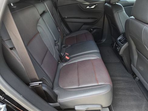 Used 2025 Chevrolet Blazer RS FWD image 41