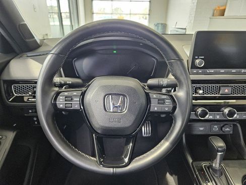 Used 2023 Honda Civic Sport image 17