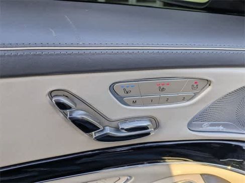 Used 2016 Mercedes-Benz Maybach S 600 image 16