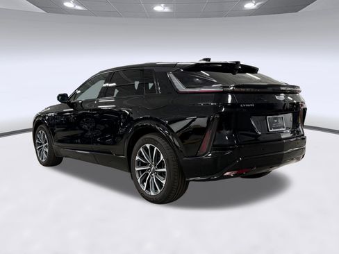 Certified 2024 Cadillac Lyriq Sport w/ LPO, Floor Liner Package AWD/4WD image 3