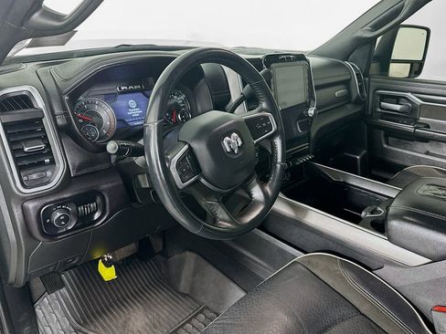 Used 2024 RAM 2500 Laramie w/ Sport Appearance Package image 31