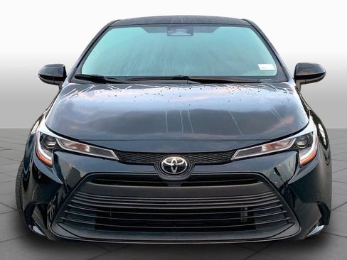 Used 2024 Toyota Corolla LE FWD image 4