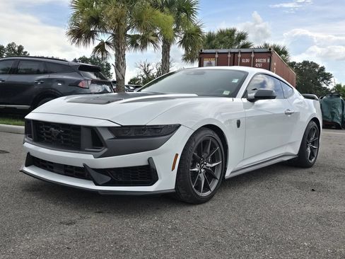 Used 2024 Ford Mustang Dark Horse RWD image 9