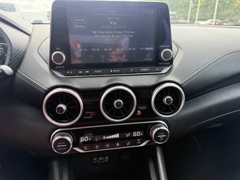Used 2021 Nissan Sentra SV FWD image 9