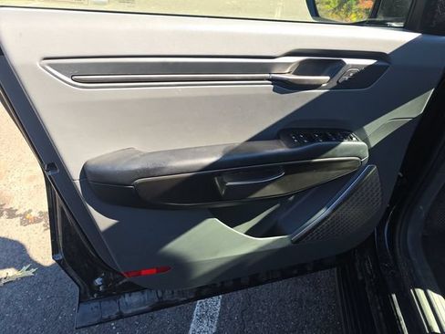 Used 2026 Kia EV9 Light RWD image 8