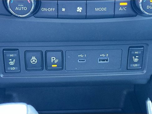 Certified 2024 Nissan Frontier SV w/ Technology Package image 20