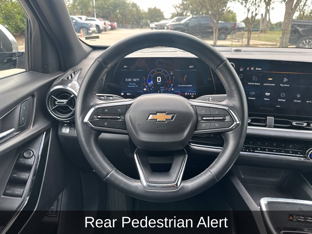 Used 2025 Chevrolet Equinox LT w/ Convenience Package II FWD image 12