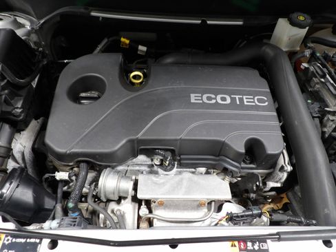 Used 2021 Chevrolet Equinox LT image 21