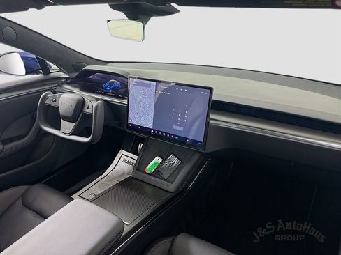 Used 2021 Tesla Model S Plaid image 31