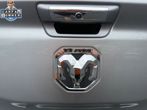Used 2022 RAM 1500 Laramie AWD/4WD image 17