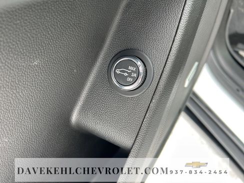 Used 2022 Chevrolet Traverse Premier w/ Redline Edition image 12