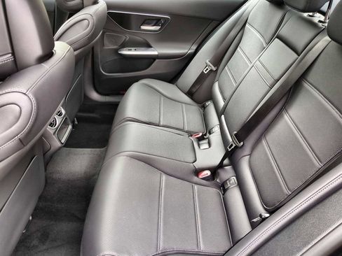 New 2025 Mercedes-Benz C 300 4MATIC Sedan image 21