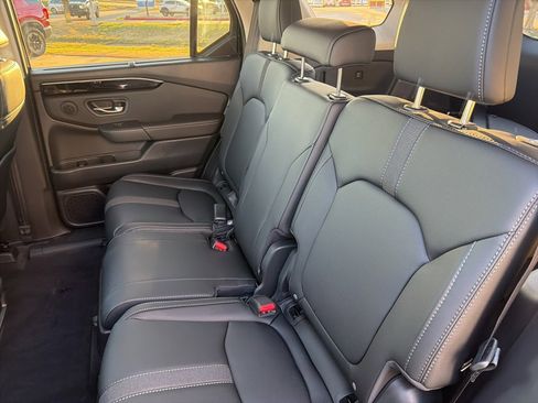 New 2026 Honda Pilot EX-L image 23