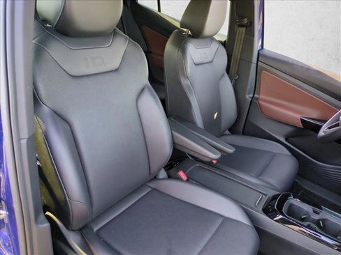 Used 2021 Volkswagen ID.4 Pro S AWD/4WD image 19