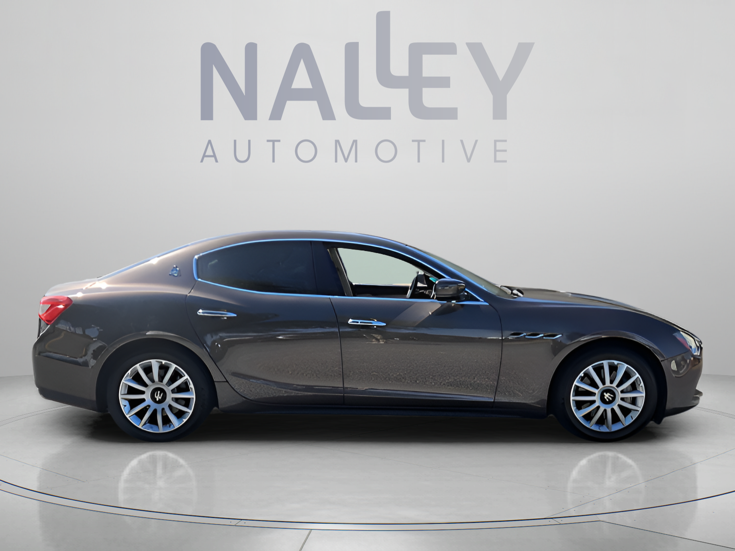 Used 2014 Maserati Ghibli RWD image 6