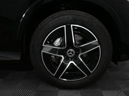 New 2026 Mercedes-Benz GLC 300 image 36