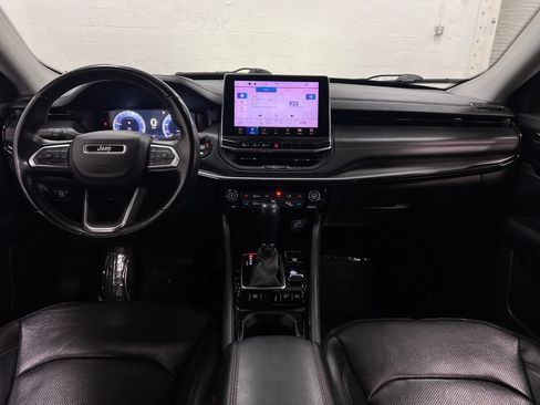 Used 2022 Jeep Compass Trailhawk w/ Trailhawk Elite Group AWD/4WD image 14