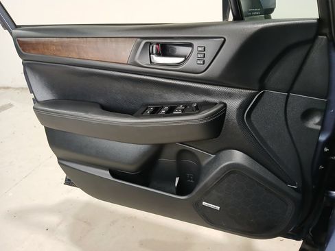 Used 2015 Subaru Outback 2.5i Limited AWD/4WD image 30