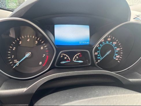 Used 2014 Ford Escape Titanium w/ Equipment Group 401A FWD image 6