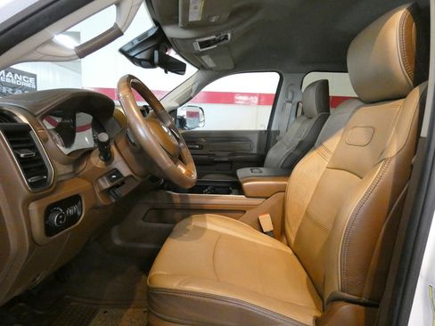 Used 2021 RAM 2500 Limited AWD/4WD image 11