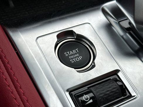 New 2025 Jaguar F-PACE R-Dynamic S image 27