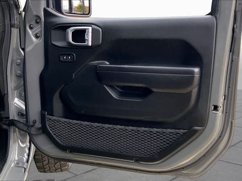 Used 2021 Jeep Wrangler Unlimited Sport AWD/4WD image 22