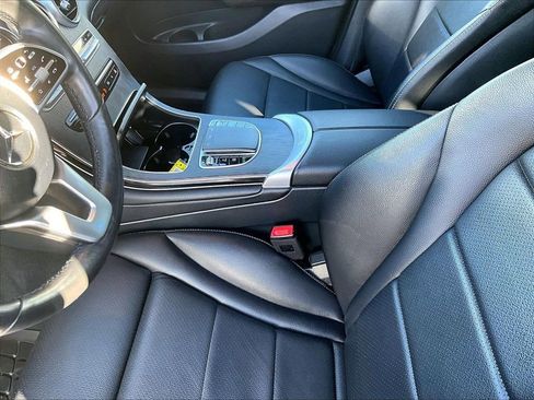 Used 2022 Mercedes-Benz GLC 300 4MATIC w/ Premium Package Lite image 20