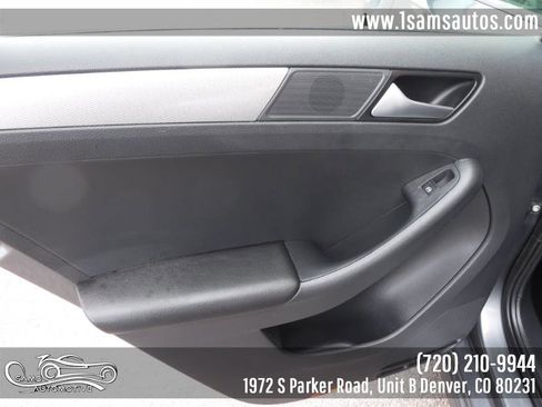 Used 2018 Volkswagen Jetta Wolfsburg Edition image 38