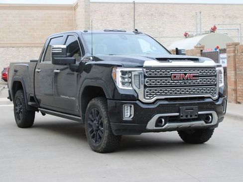 Used 2021 GMC Sierra 2500 Denali w/ Denali Black Diamond Edition image 2