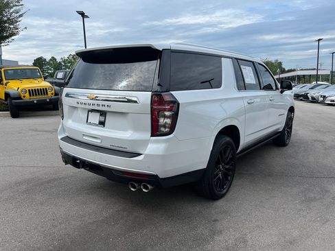 Used 2024 Chevrolet Suburban Premier AWD/4WD image 6