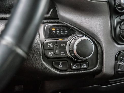 Used 2023 RAM 1500 Big Horn AWD/4WD image 30