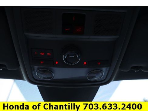 Used 2020 Volkswagen Passat 2.0T SE w/ Sunroof Package image 15