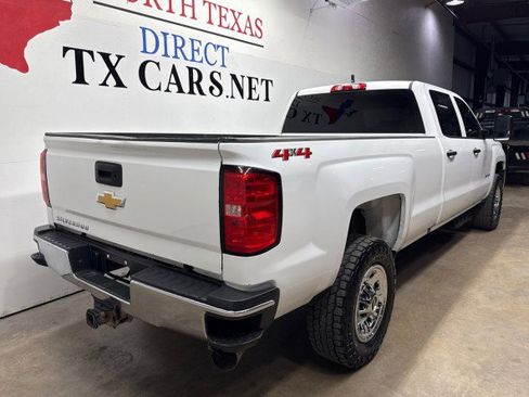 Used 2019 Chevrolet Silverado 2500 W/T AWD/4WD image 6