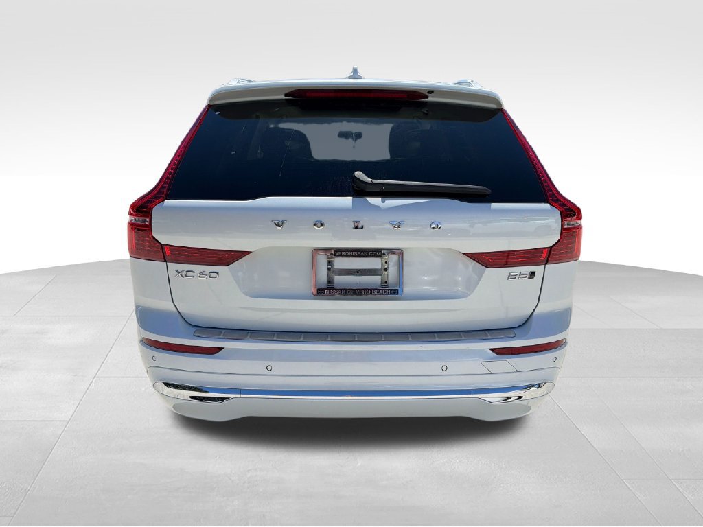 Used 2023 Volvo XC60 B5 Plus AWD/4WD image 7