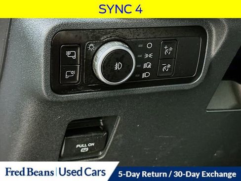 Certified 2025 Ford Bronco Outer Banks AWD/4WD image 13
