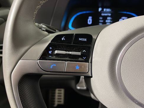 Certified 2025 Hyundai Elantra Sport FWD image 28